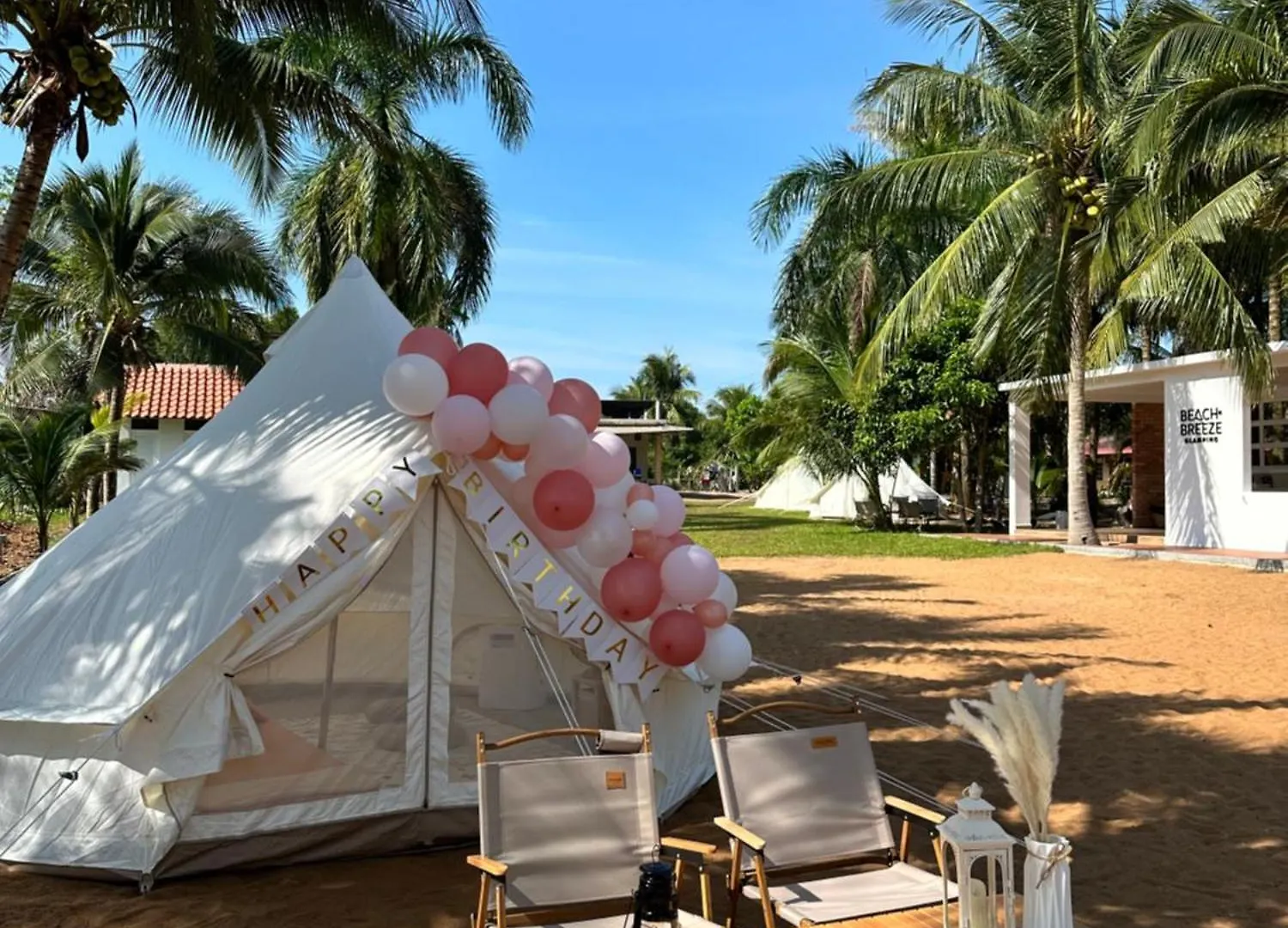Beach N Breeze Glamping Malacca 0*,
